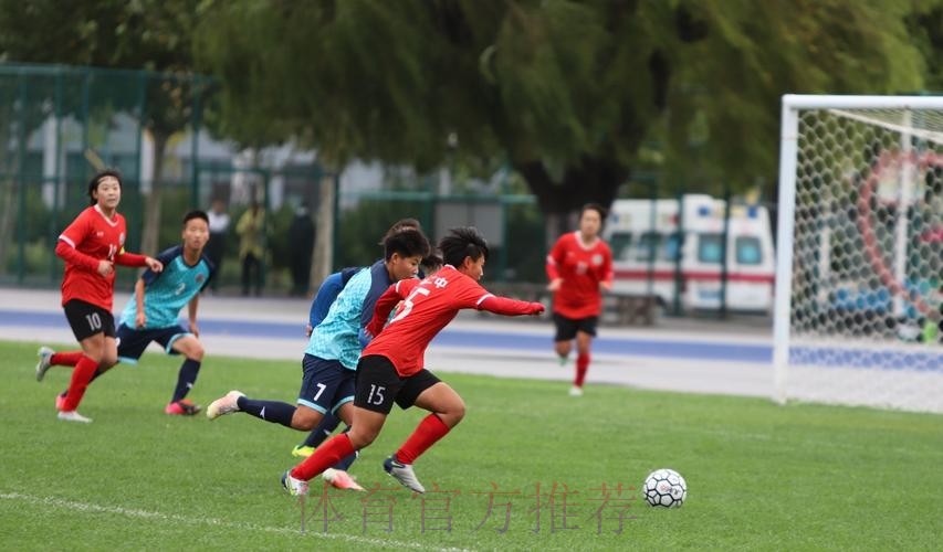 第一届中青赛女子U13、U17组结束排位赛争夺 第一届中青赛女子U13、U17组结束排位赛争夺